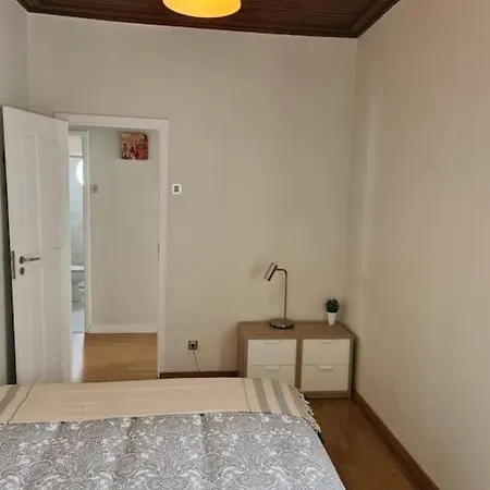 Local Boulevard Houses Apartamento Arouca